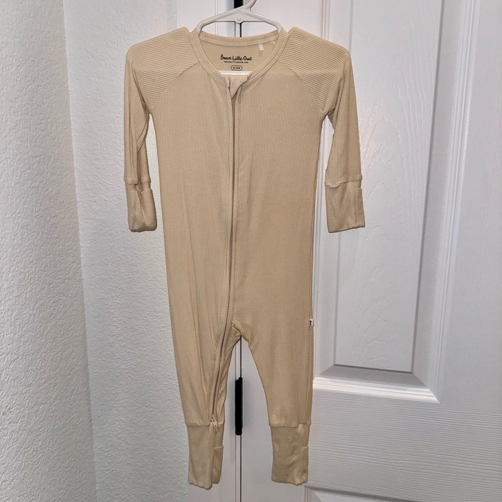 Brave Little Ones Cream Small Ribbed Zip Romper 6-12